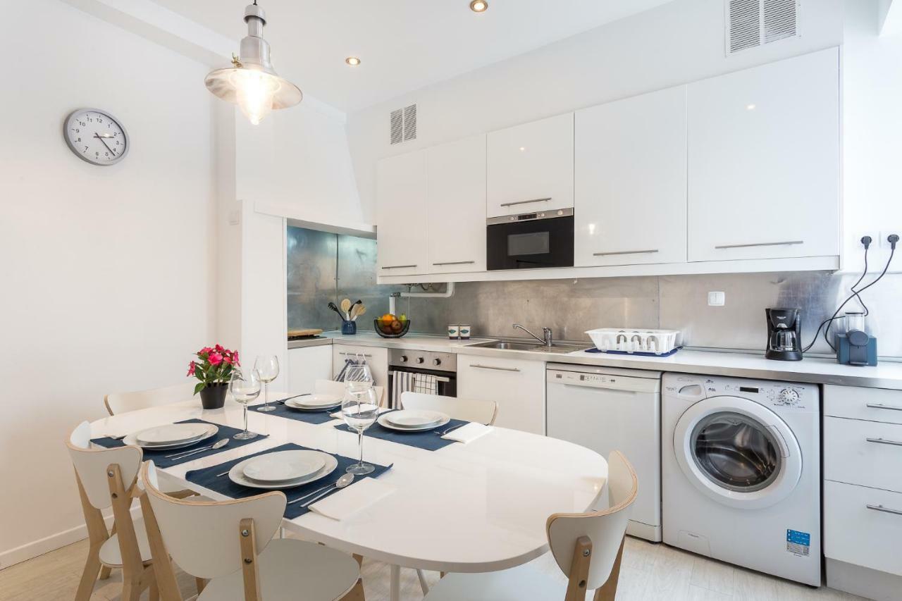 Apartamento Three Bedroom In Historical Centre -bairro Alto Lisboa