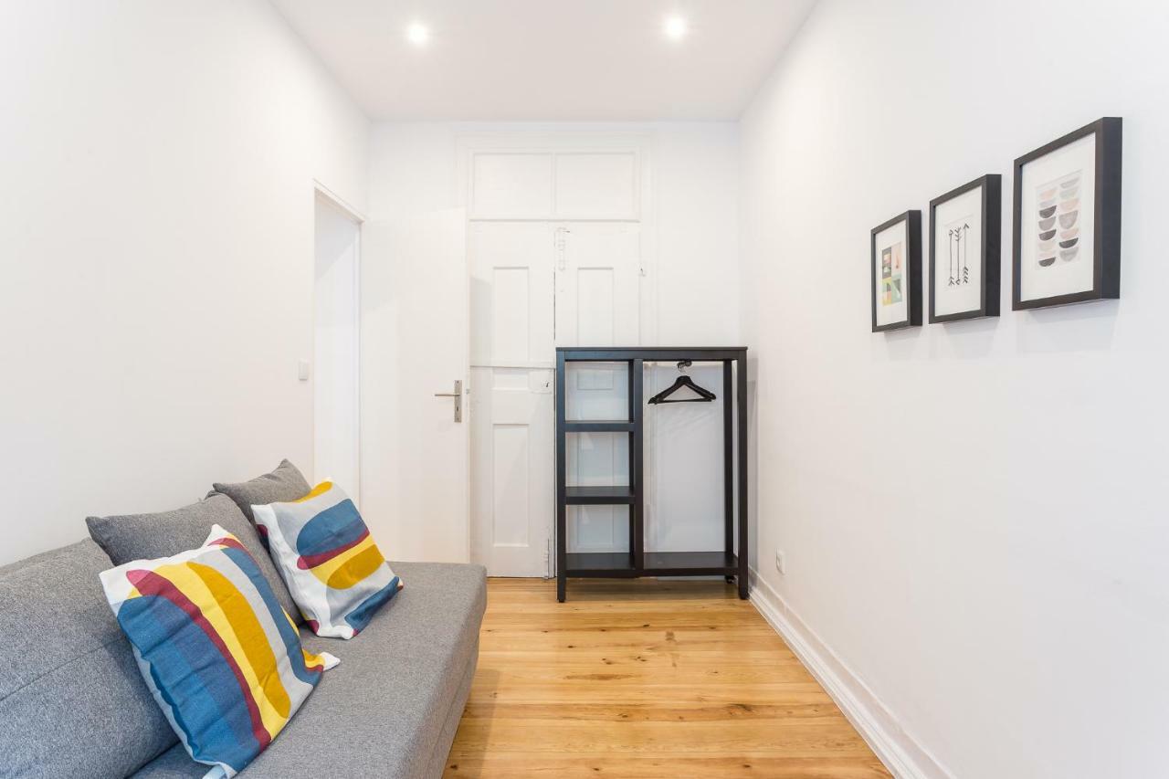 Apartamento Three Bedroom In Historical Centre -bairro Alto *