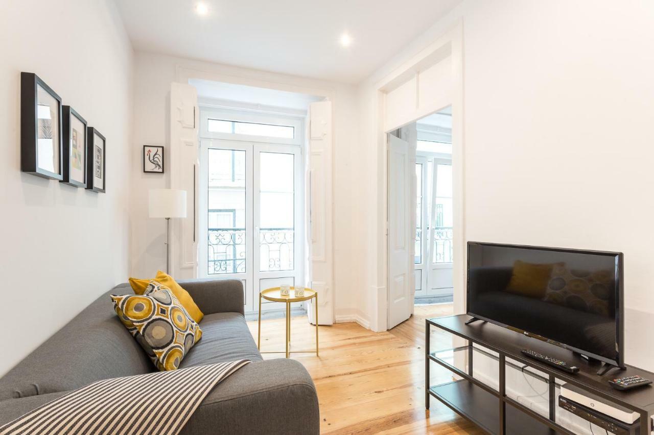 Three Bedroom In Historical Centre -bairro Alto Lisboa