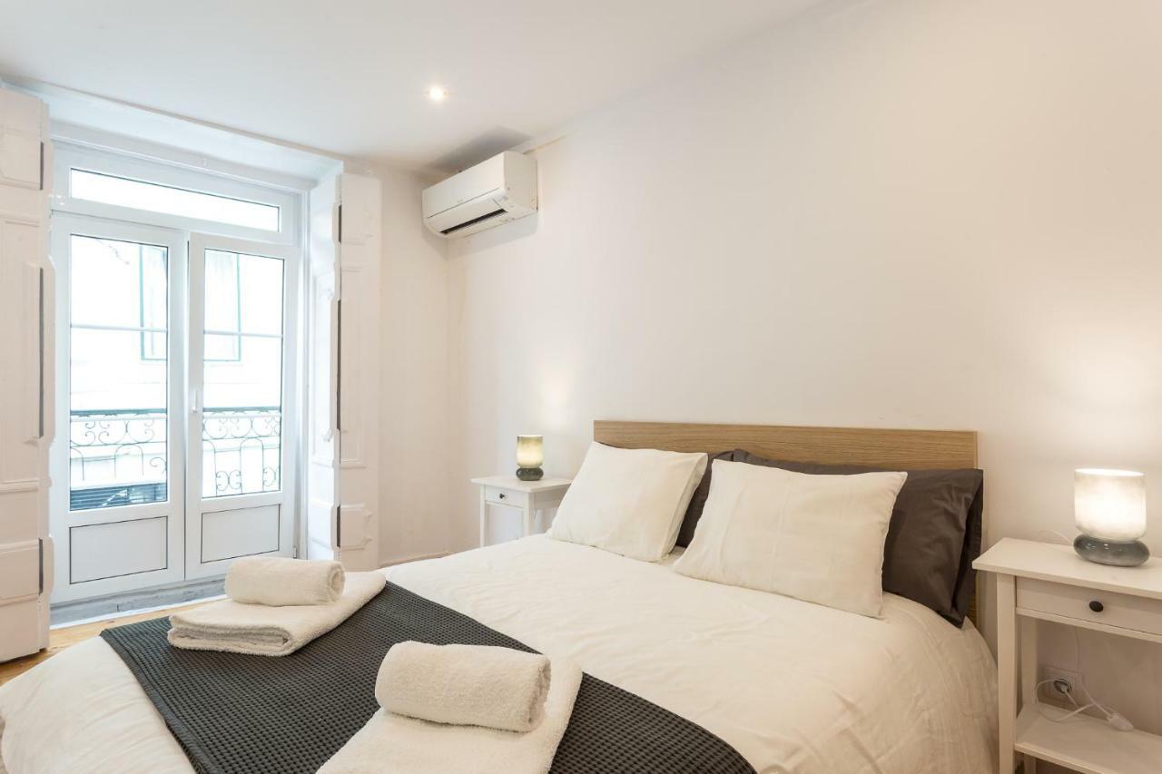 Three Bedroom In Historical Centre -bairro Alto Apartamento Lisboa