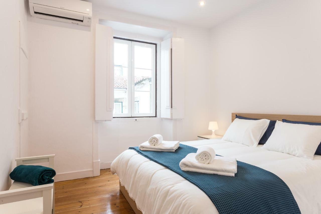 Apartamento Three Bedroom In Historical Centre -bairro Alto *